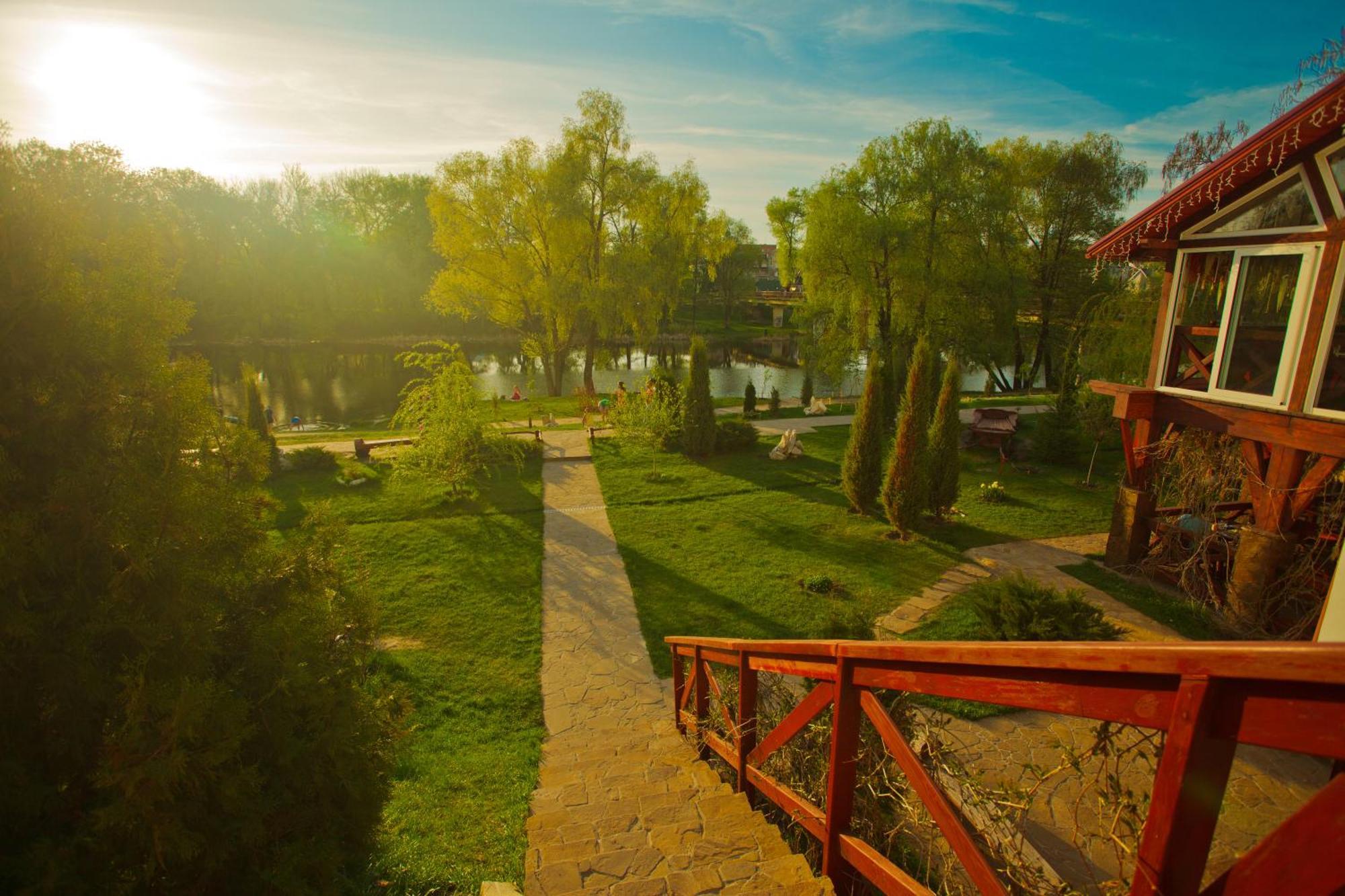 Hotel Zdybanka Sumy Exteriér fotografie