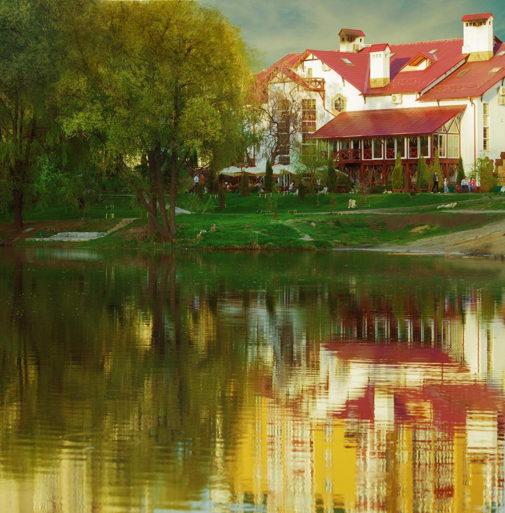 Hotel Zdybanka Sumy Exteriér fotografie
